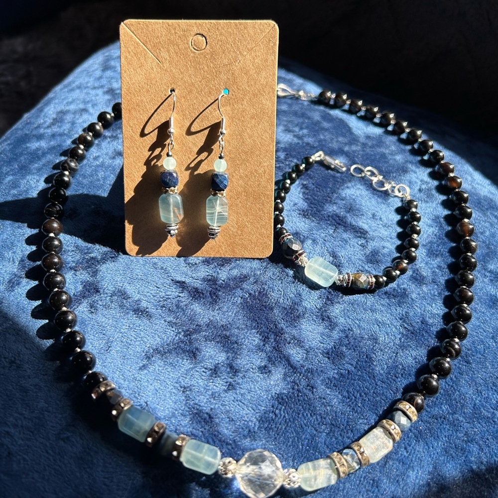Handcrafted genuine stone calcite sodalite black onyx jewelry set